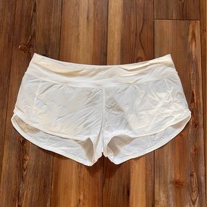 Lululemon Speed Up Shorts 2.5" Lined - White